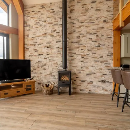 Valley View Luxury Lodges Gamekeepers 4 Bedroomed Preston  Exterior photo