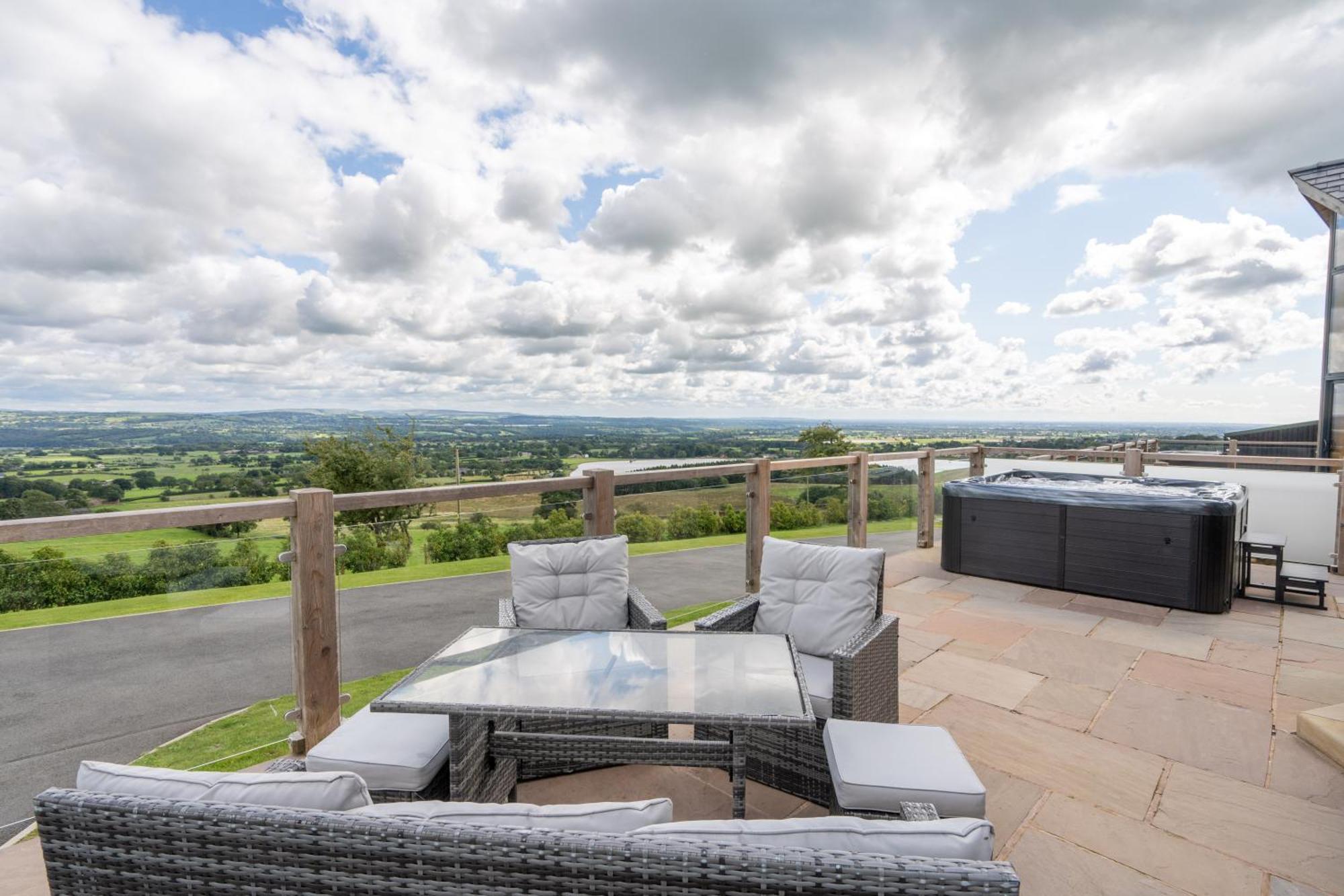 Valley View Luxury Gamekeepers 4 Bedroomed Preston (Lancashire)