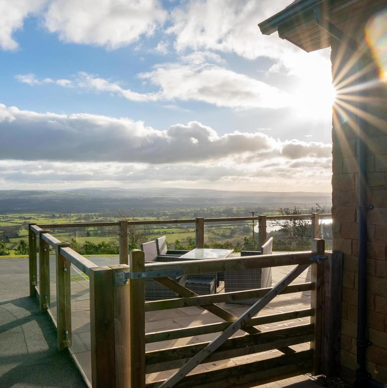 Valley View Luxury Gamekeepers 4 Bedroomed Holiday home